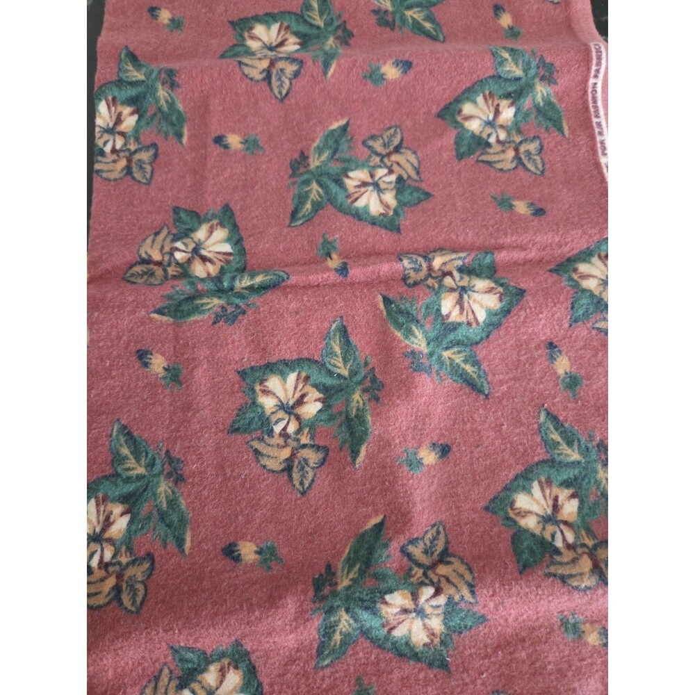 1/2 Yard Cozy Cotton Flannel Fabirc Purple with Flowers